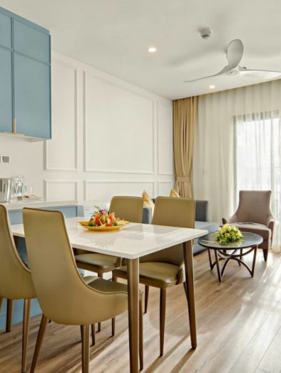 Corner Suite